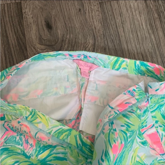 Lilly Pulitzer Adie shorts - Picture 6 of 6